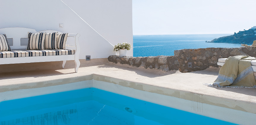 2-amazing-aegean-view-in-island-blue-villa-with-private-pool